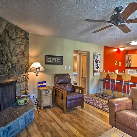 Main St Condo In Tannhauser With Balcony!